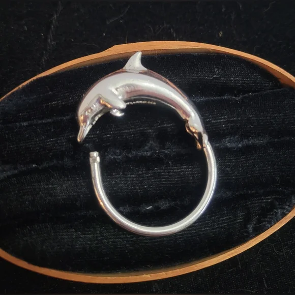 Wyland Foundation Vintage Sterling Silver Dolphin Bag Clasp/Charm - Picture 3 of 6